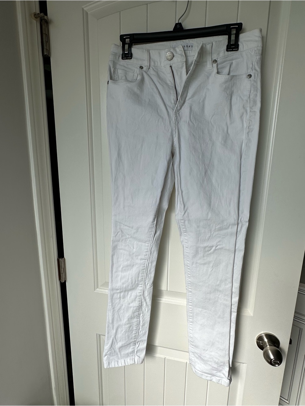 LOFT White Skinny Jeans
